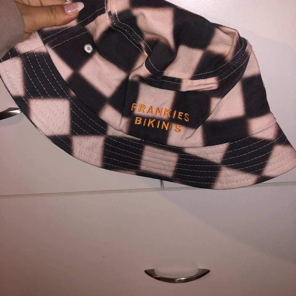 ALO x FRANKIES BIKINI bucket hat M/L